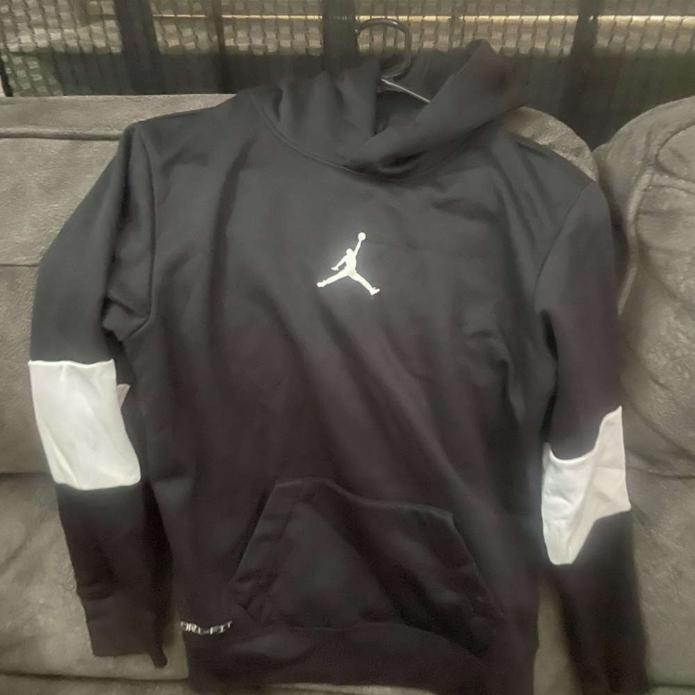 5 Jordan boys  hoodies In great condition, hardly used